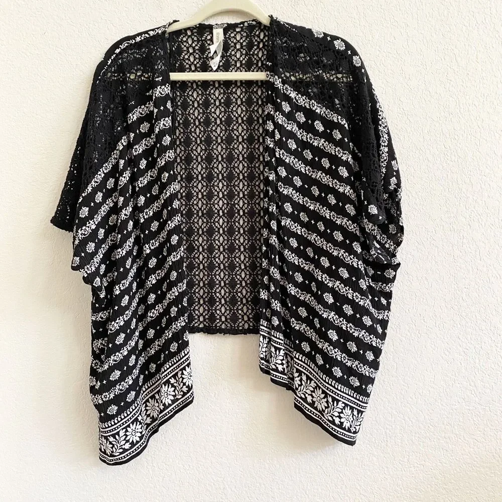 Aeropostale Black White Wrap Kimono Topper One Size‎ Crochet Gauzy